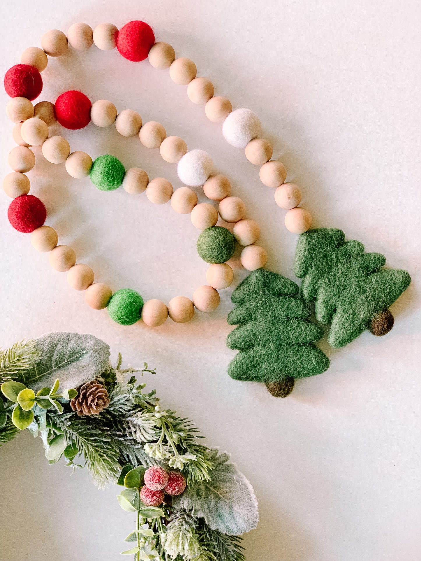 Tree garland