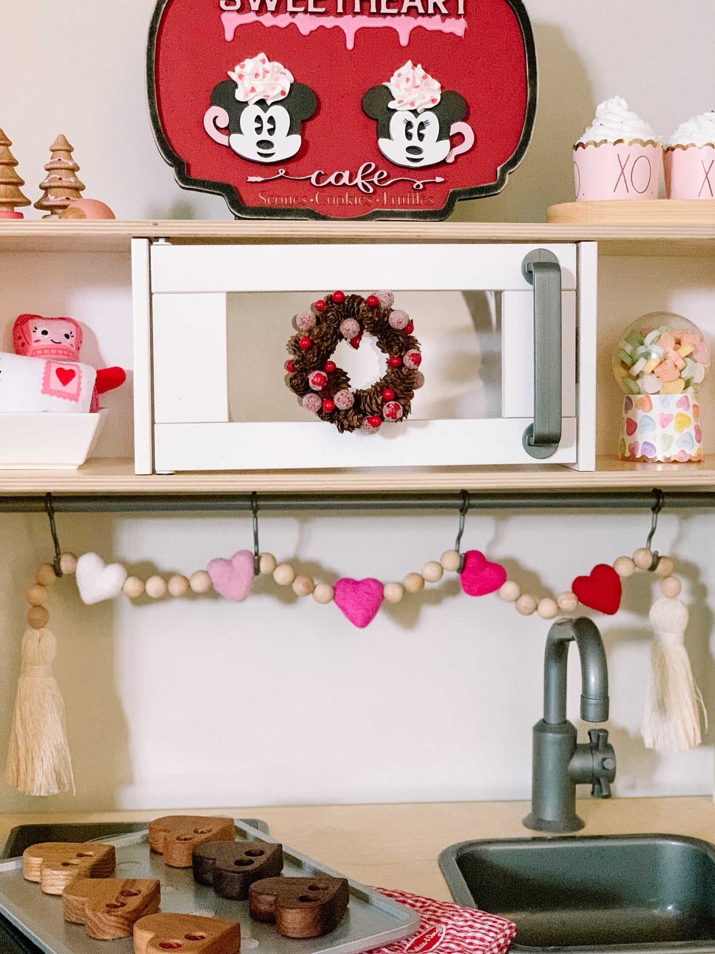 Ombré Hearts Garland